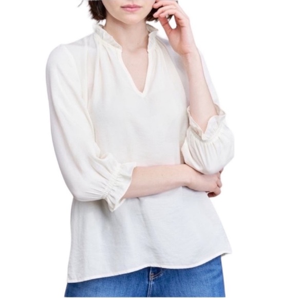 Split Neck, Ruffle Trim, Blouse, in an Ivory cream color NWT Women’s Size Large - Picture 2 of 9